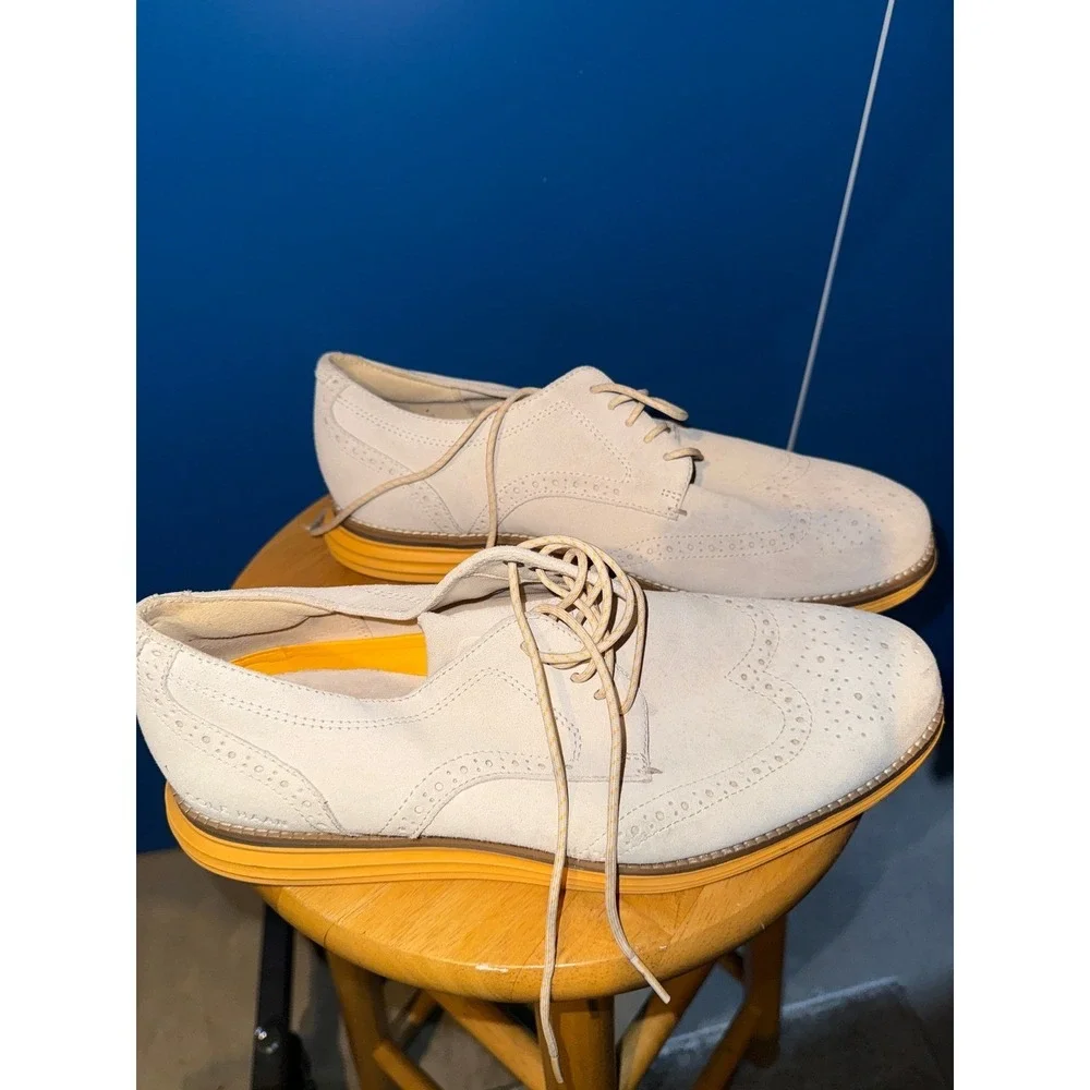 Cole‎ Haan OriginalGrand Wingtip Oxford Beige Suede Yellow Sole Mens 9.5 M